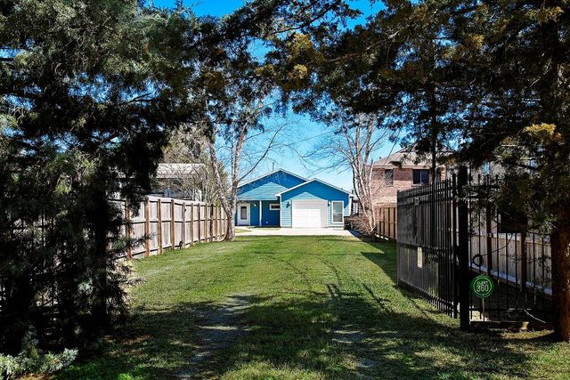 3723 Bayshore Drive, Bacliff, TX 77518