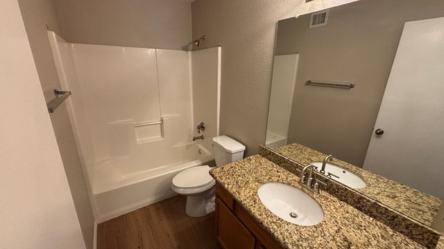 17426 N 47th Street, Phoenix, AZ 85032