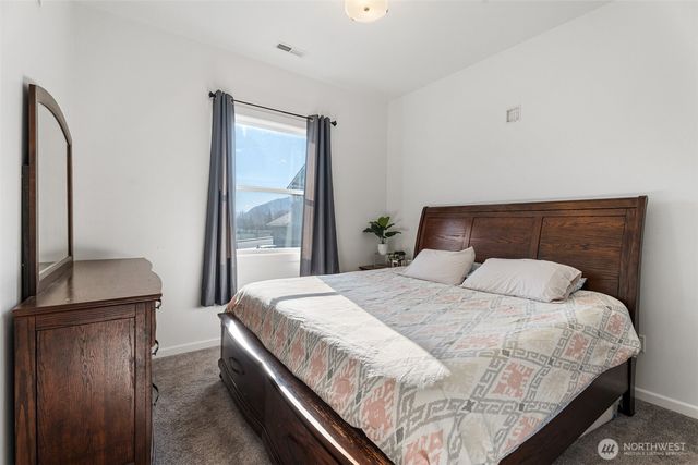 1038 Crest Loop, Entiat, WA 98822