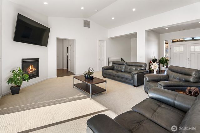 1038 Crest Loop, Entiat, WA 98822