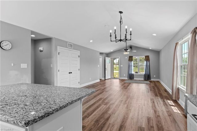 100 Hillside Drive, Thomasville, NC 27360