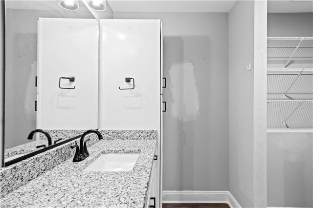 100 Hillside Drive, Thomasville, NC 27360