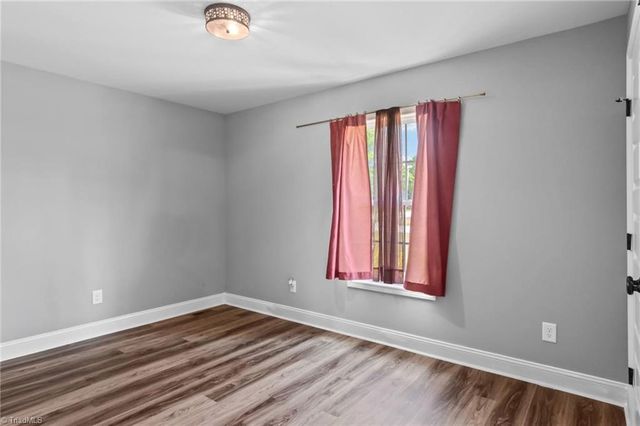 100 Hillside Drive, Thomasville, NC 27360