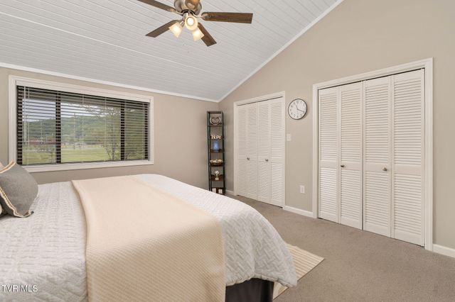 2420 Volunteer Parkway Apt 4, Bristol, TN 37620