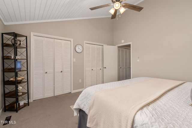 2420 Volunteer Parkway Apt 4, Bristol, TN 37620
