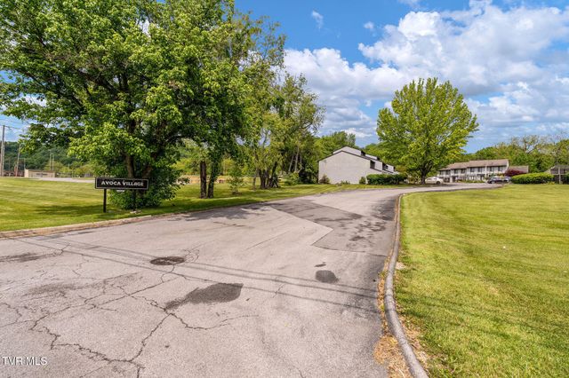 2420 Volunteer Parkway Apt 4, Bristol, TN 37620