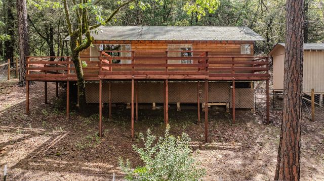 21376 Aqueduct Cir, Pine Grove, CA 95665