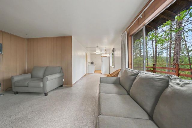 21376 Aqueduct Cir, Pine Grove, CA 95665