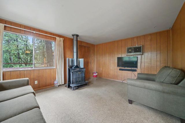 21376 Aqueduct Cir, Pine Grove, CA 95665