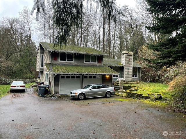19511 Church Lake Road E, Bonney Lake, WA 98391