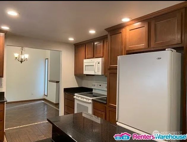 19511 Church Lake Road E, Bonney Lake, WA 98391