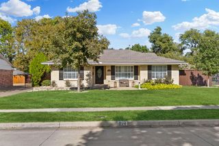 824 Westwood Drive, Richardson, TX 75080