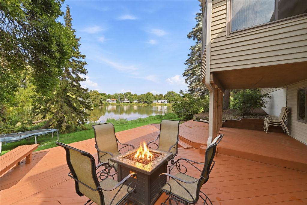 2523 Oak Court, White Bear Lake, MN 55110 — photo 2