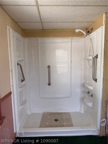 211 E Woodson Avenue, Bonanza, AR 72916