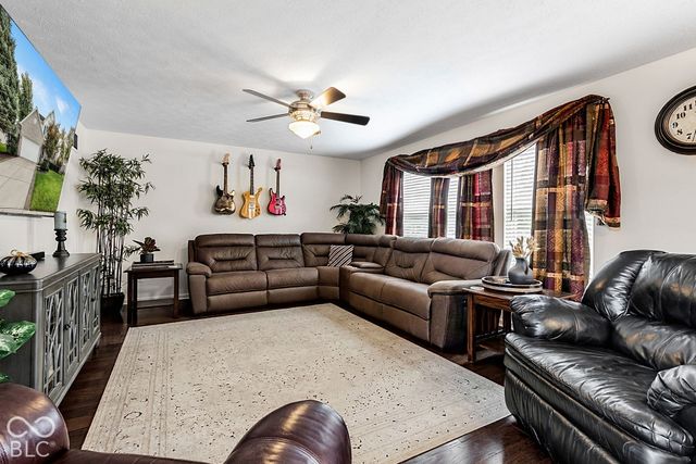 703 Trent Drive, Greenwood, IN 46143
