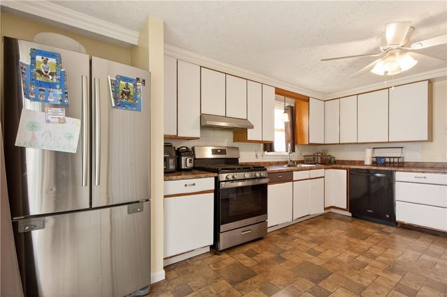 147 Wood Road, Greece, NY 14626