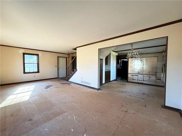 2085 E Piedmont Road, Marietta, GA 30062