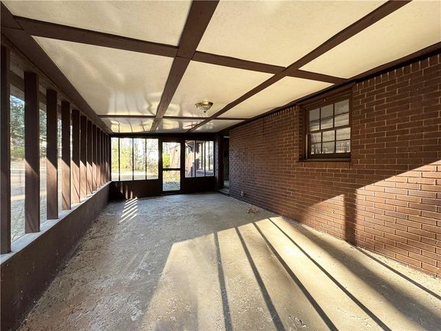 2085 E Piedmont Road, Marietta, GA 30062