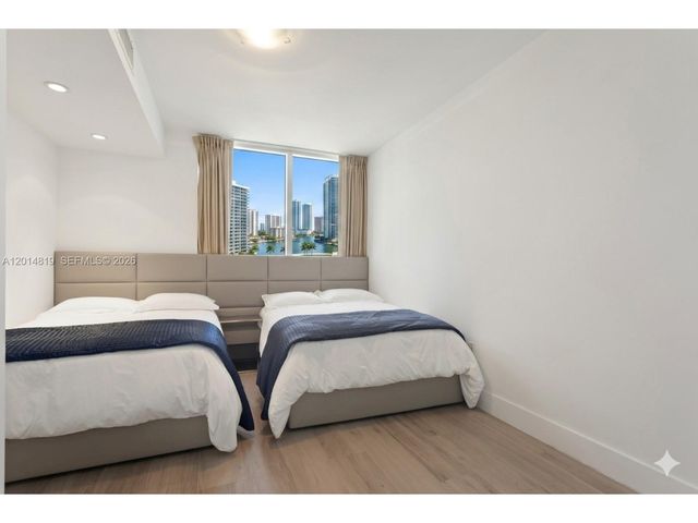 19111 Collins Avenue 1701, Sunny Isles Beach, FL 33160