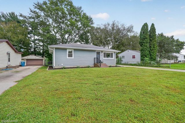 740 Hall Avenue, Waterloo, IA 50703