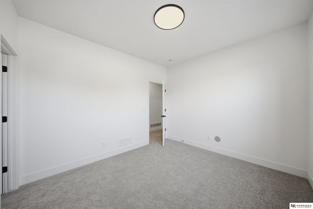 8853 Calamus River Road, Lincoln, NE 68520