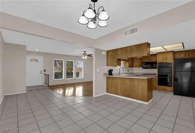 3753 Heritage Avenue, Las Vegas, NV 89121