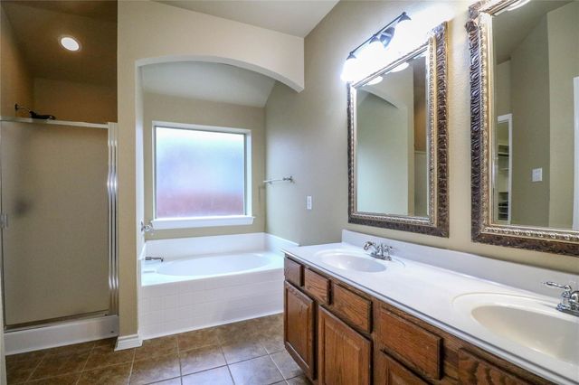 3509 Beekman Drive, Fort Worth, TX 76244