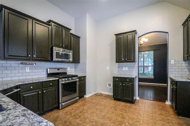 3509 Beekman Drive, Fort Worth, TX 76244