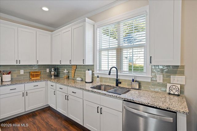 303 Ashley Woods Court, Clayton, NC 27527