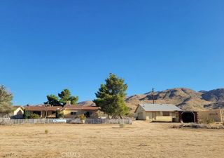 27177 Cahuilla Road, Apple Valley, CA 92307