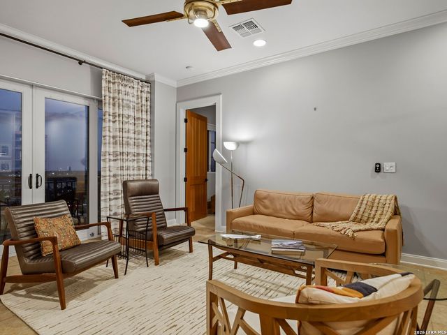230 Dwyer Ave Unit 904, San Antonio, TX 78204