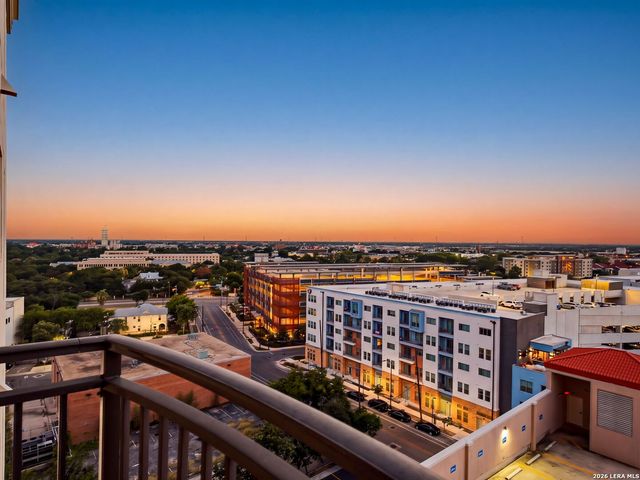 230 Dwyer Ave Unit 904, San Antonio, TX 78204