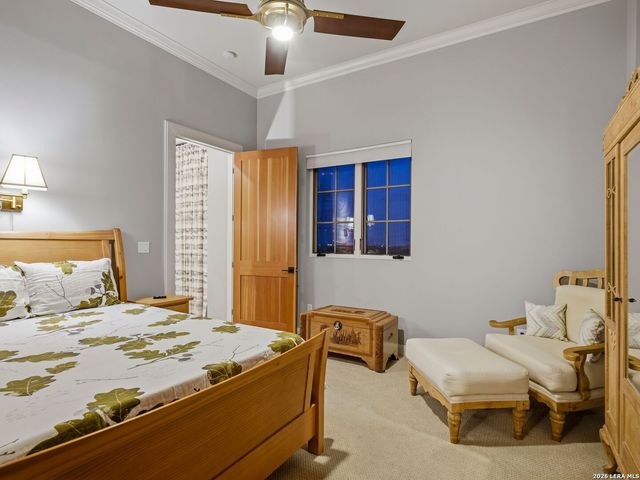 230 Dwyer Ave Unit 904, San Antonio, TX 78204