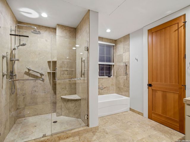 230 Dwyer Ave Unit 904, San Antonio, TX 78204
