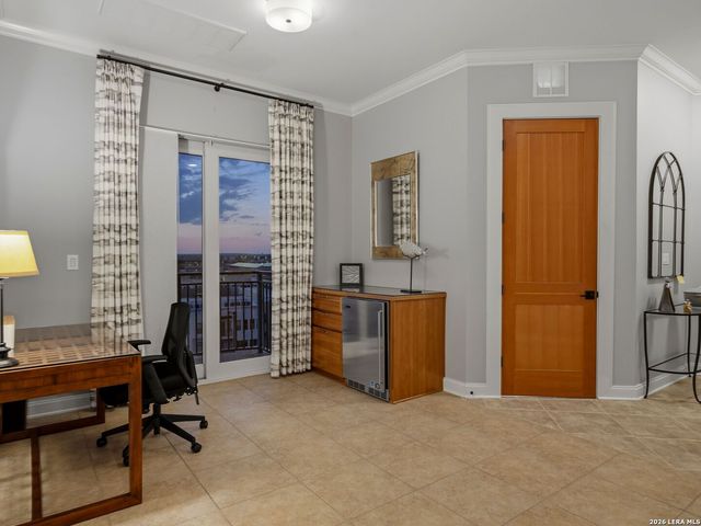 230 Dwyer Ave Unit 904, San Antonio, TX 78204