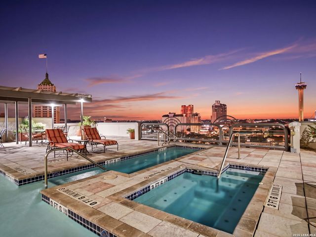 230 Dwyer Ave Unit 904, San Antonio, TX 78204