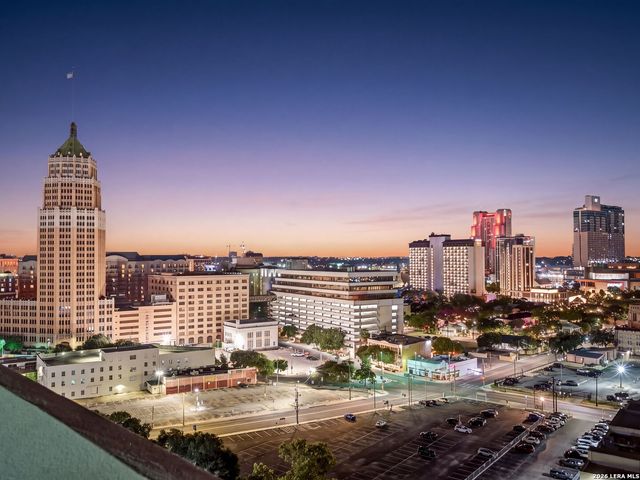 230 Dwyer Ave Unit 904, San Antonio, TX 78204