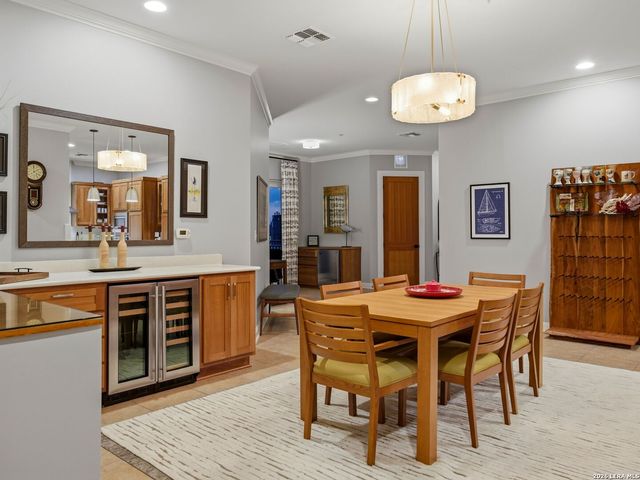 230 Dwyer Ave Unit 904, San Antonio, TX 78204