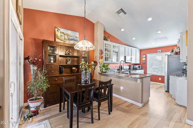 922 W HUDSON Way, Gilbert, AZ 85233