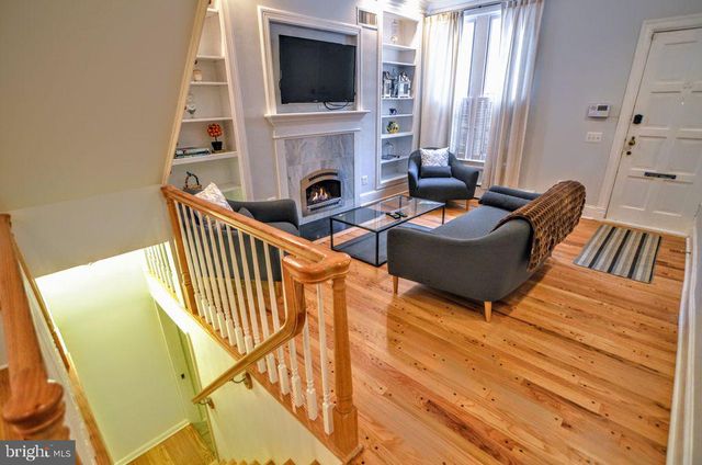 1029 30TH ST NW, Washington, DC 20007