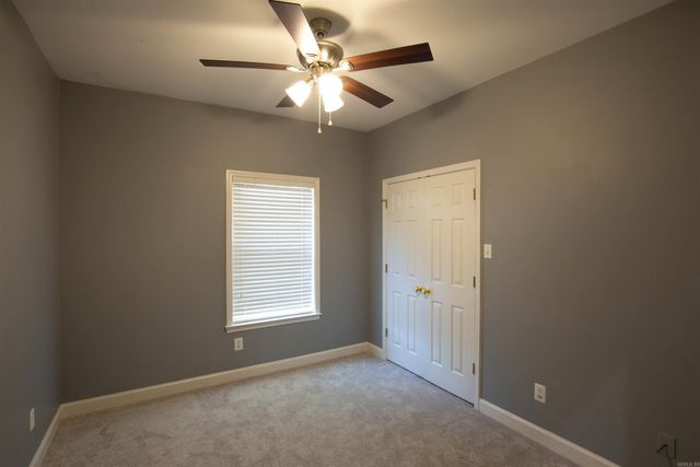 159 Lily Dr, Maumelle, AR 72113