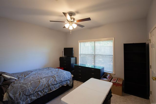 159 Lily Dr, Maumelle, AR 72113
