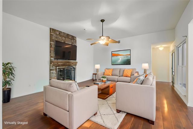 6304 Brookcrest Drive, Arlington, TX 76018