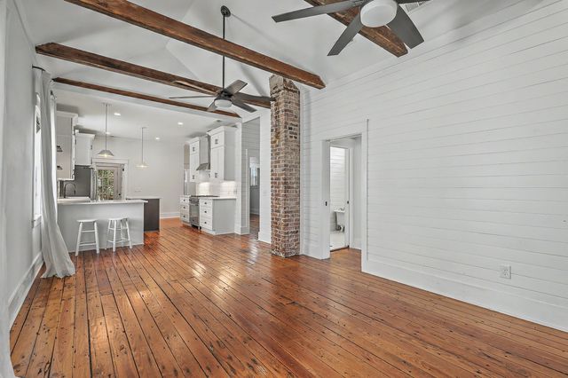 20 N Tracy Street, Charleston, SC 29403