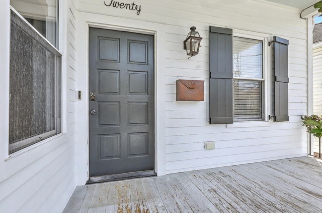 20 N Tracy Street, Charleston, SC 29403