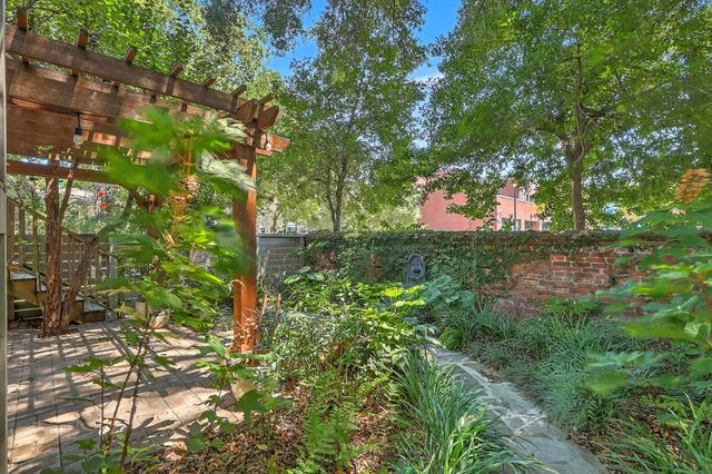 20 N Tracy Street, Charleston, SC 29403