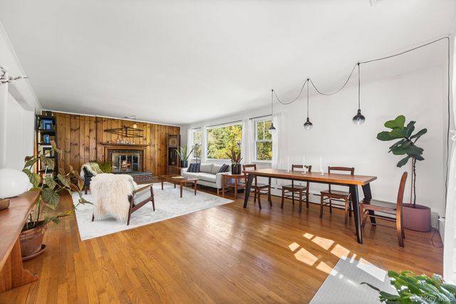 14 Lake Road, Katonah, NY 10536