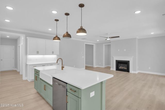 482 Sailor Sky Way 401, Hampstead, NC 28443