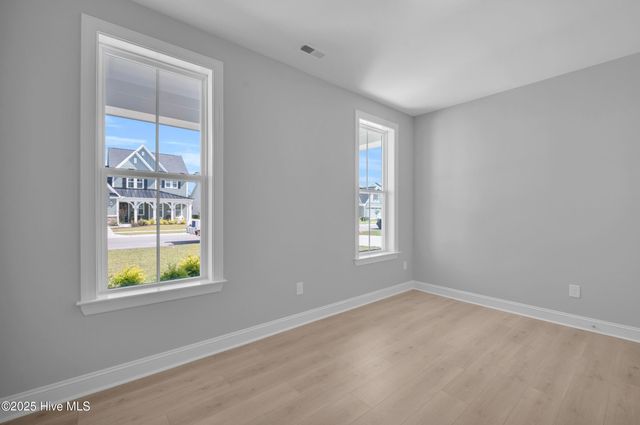 482 Sailor Sky Way 401, Hampstead, NC 28443