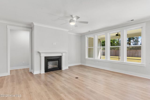 482 Sailor Sky Way 401, Hampstead, NC 28443